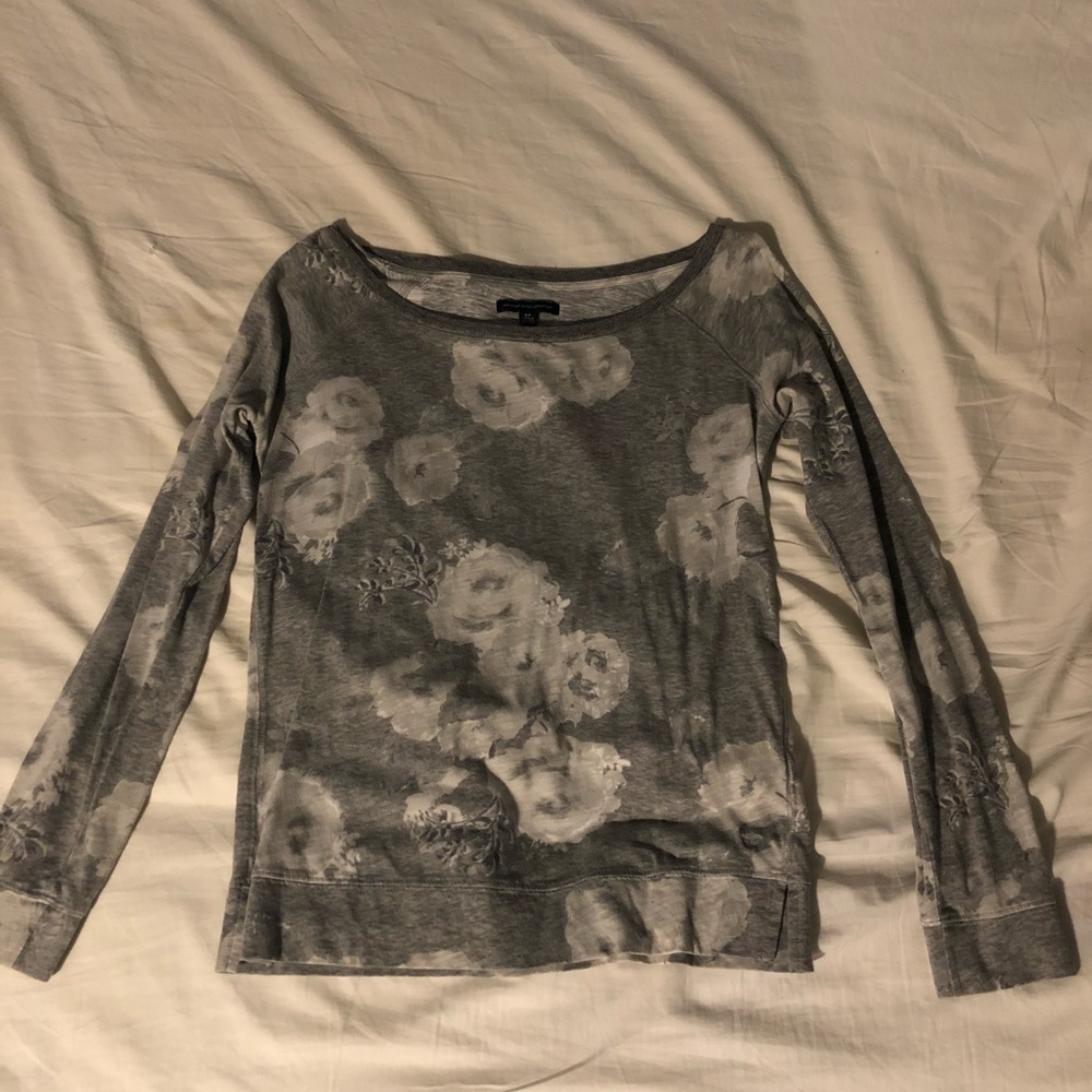 American Eagle long sleeve shirt